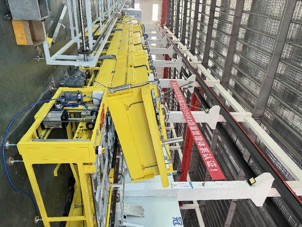 工業(yè)隧道爐深度解析：冠頂設備以創(chuàng)新技術驅動高效連續(xù)式生產(chǎn)